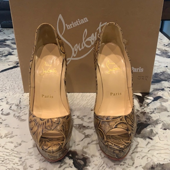 Christian louboutin heels - Picture 4 of 7